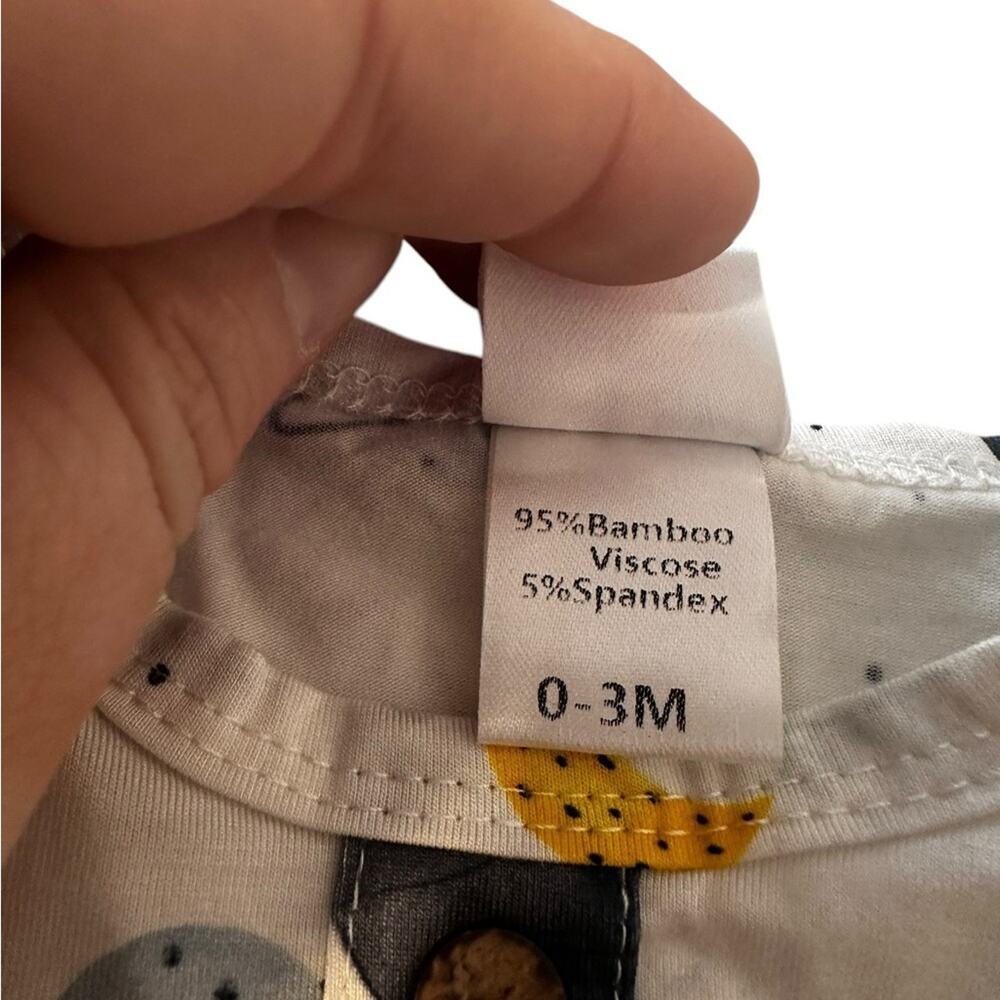 Abby & Evie Solar System Bamboo/Spandex Baby Gown Size 0/3 mo Hand Covers - Picture 3 of 4